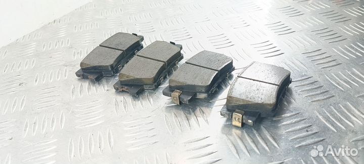 Колодки тормозные задние Toyota Camry 40