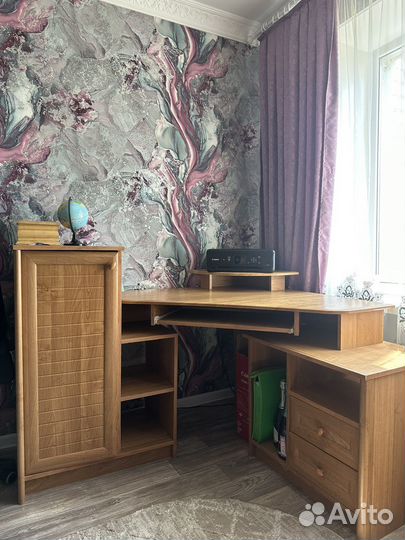 Компьютерный стол