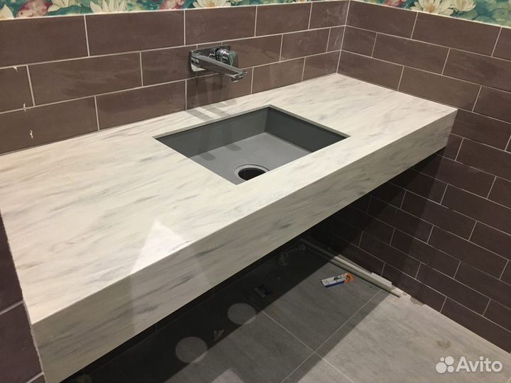 Столешница из искусственного камня