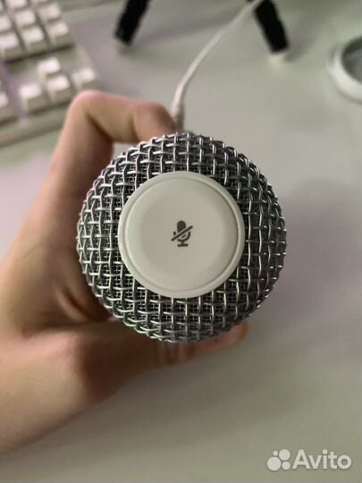 Микрофон Hyperx solocast white