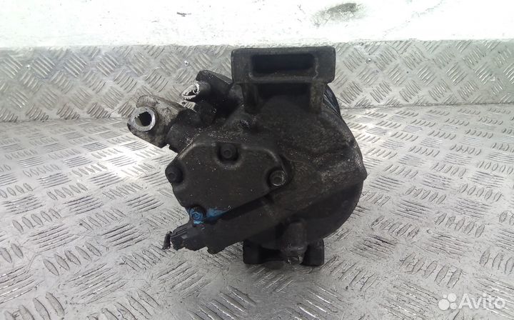 Компрессор системы кондиционирования Toyota RAV4