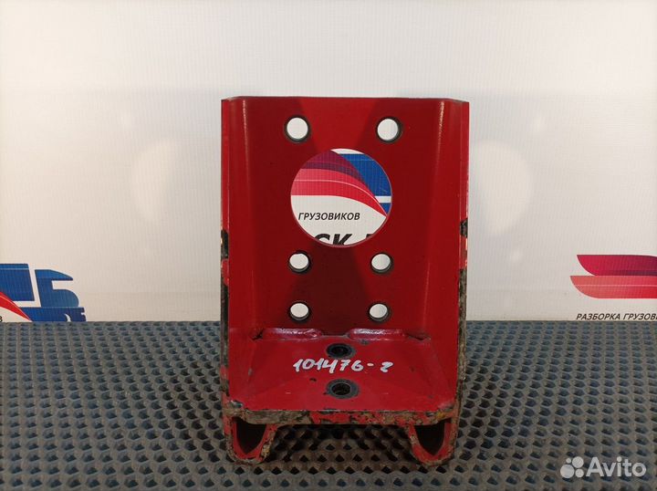 Кронштейн отбойника задней рессоры