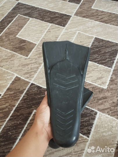 Продам ласты плавательные