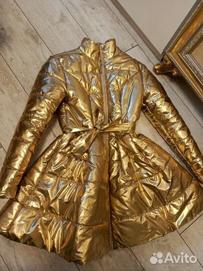 Золотое пальто на весну