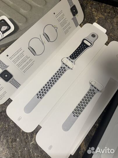 Apple watch series 5 nike
