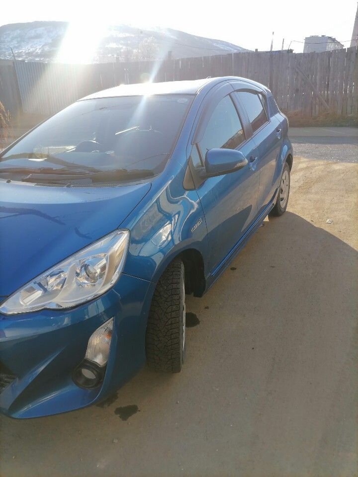 Toyota Aqua: фото владельца