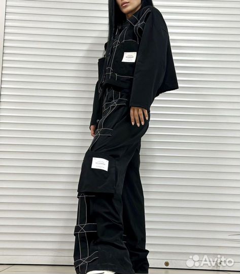 Костюм женский H4