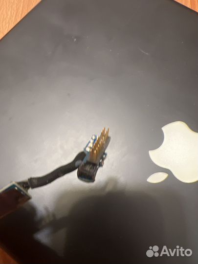 Разъём аккумулятора macbook a1181