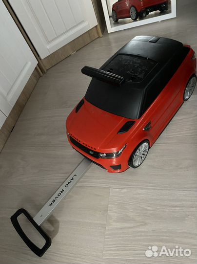 Машинка-каталка чемодан