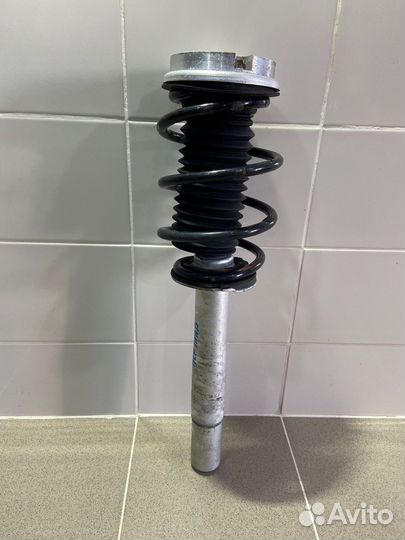 Амортизатор передний правый BMW 5 E39