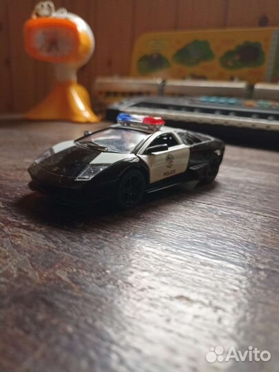 Машина Ламборгини полицейская