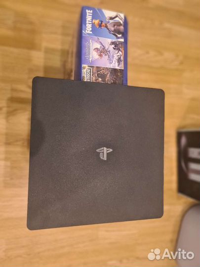 Sony PS4 slim 1tb