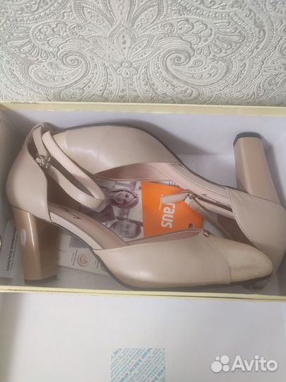 Туфли женские 39 размер новые