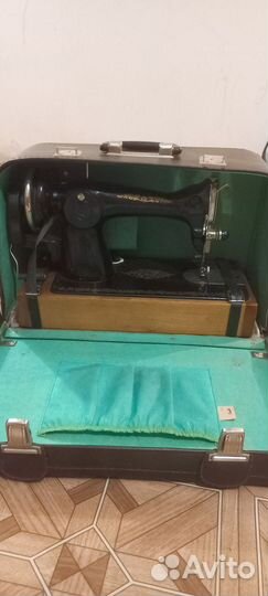 Швейная машинка ручная