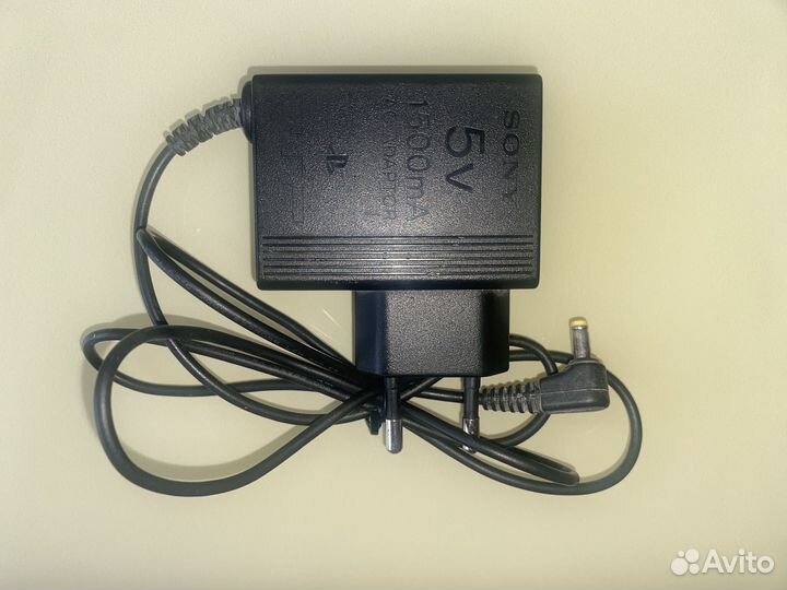 Оригинальная зарядка для PSP