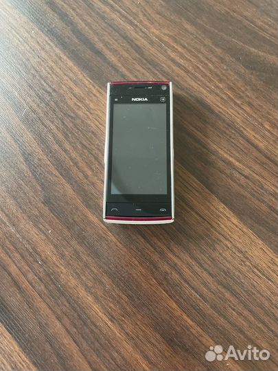 Nokia X6, 8 ГБ