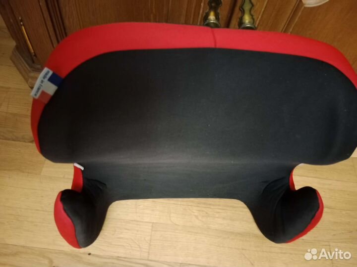 Бустер (детское автокресло)