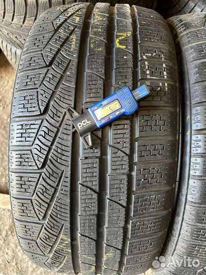 Pirelli Winter Sottozero 240 Serie II 235/35 R19