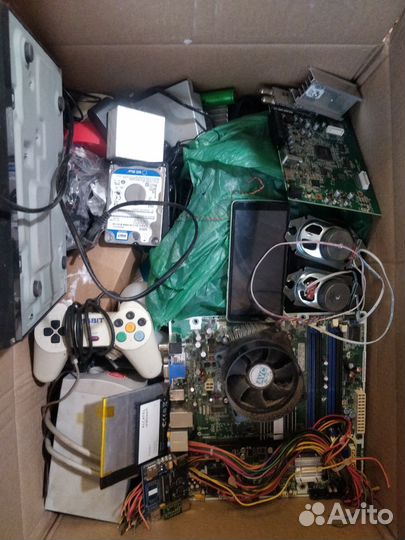 Ящик всего для радиолюбителя