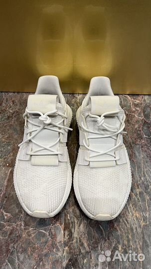 Кроссовки adidas 39