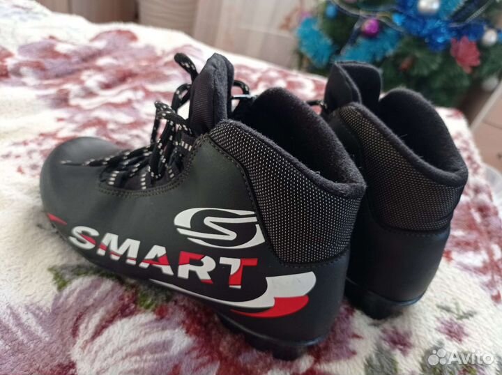 Лыжные ботинки