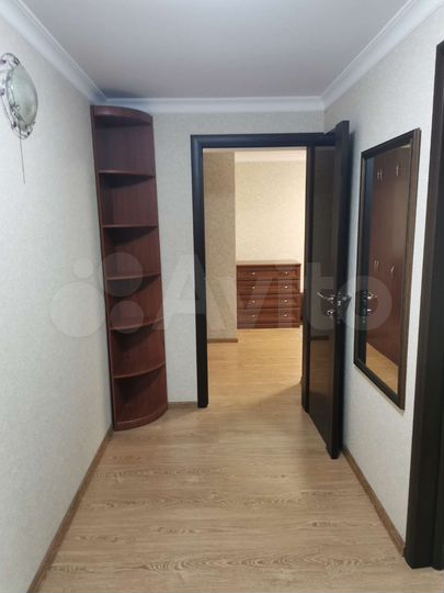 2-к. квартира, 61 м², 3/5 эт.