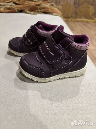 Ботинки весеннии 22 размер