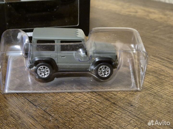 Модель автомобиля Suzuki Jimmy