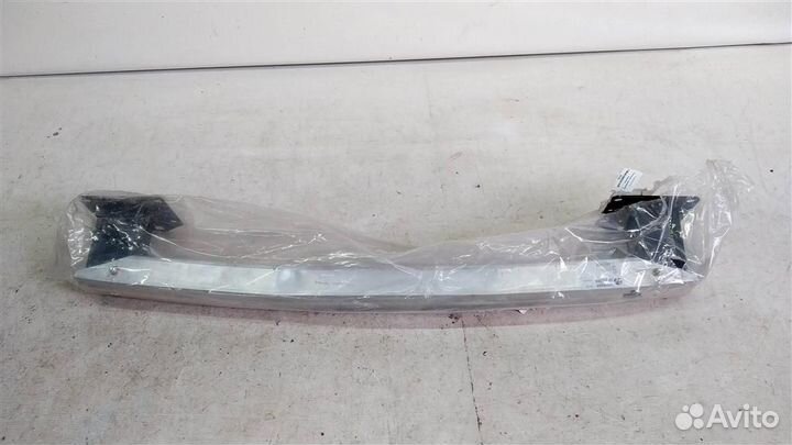 Усилитель бампера переднего Peugeot 308