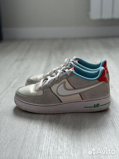 Кроссовки Nike Air оригинал 39