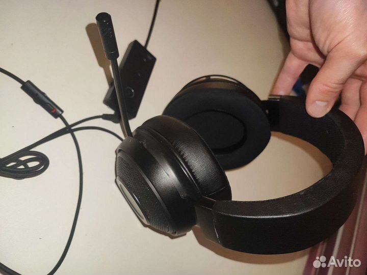 Наушники Razer, разные