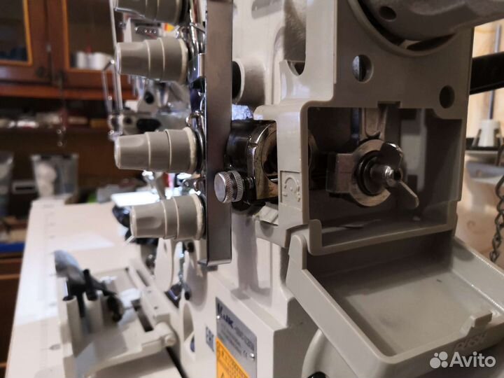 Плоскошовная машина для резинки