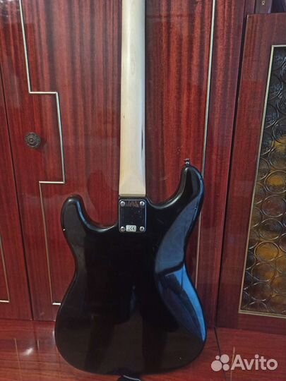 Электрогитара Fender Squier Stratocaster, 6 струн