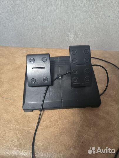 Игровой руль logitech