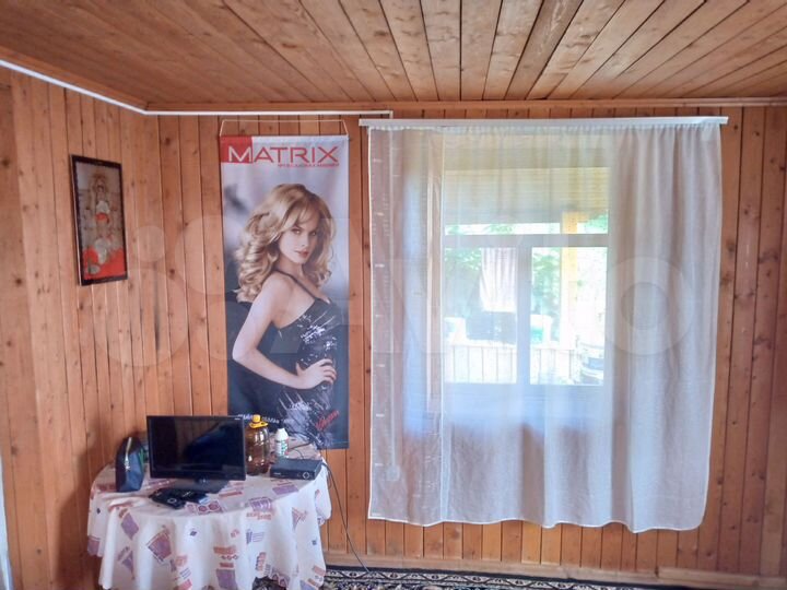 Дом 35 м² на участке 6 сот.