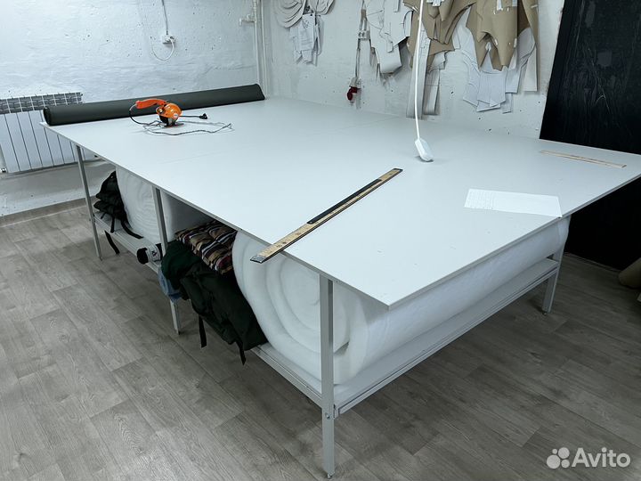 Стол раскройный 3м х 1,8м х 0,9м с нижней полкой