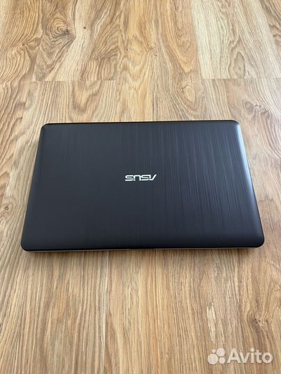 Мощный FullHD A6-9225/8GB/SSD/в идеале