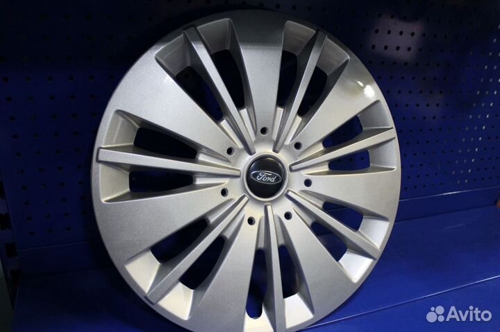 Колпак колеса Форд Фокус 3 R16
