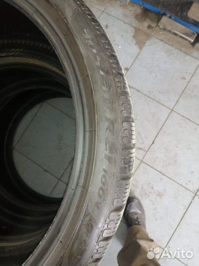 Pirelli P Zero Winter 245/35 R21 и 305/30 R21 100V