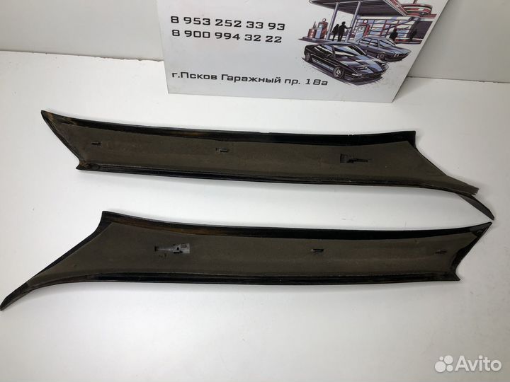 Обшивки передних стоек BMW E32