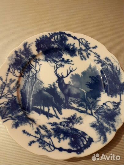 Настенная тарелка