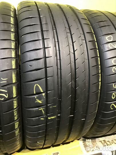 Michelin Pilot Sport 4 S 255/35 R20 и 295/30 R20 97Y