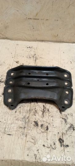 Кронштейн АКПП Mercedes-Benz S-Class W220 M112.944