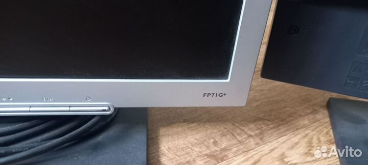 Монитор Benq FP71G+ (Model: Q7T4) рабочий 2 шт