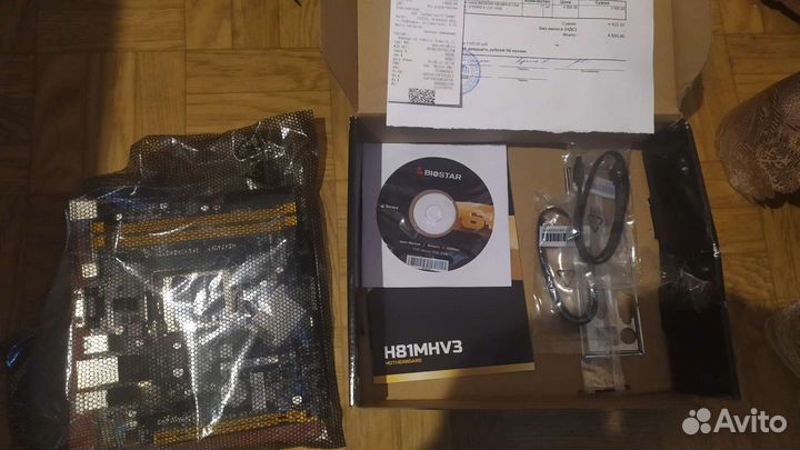 Материнская плата