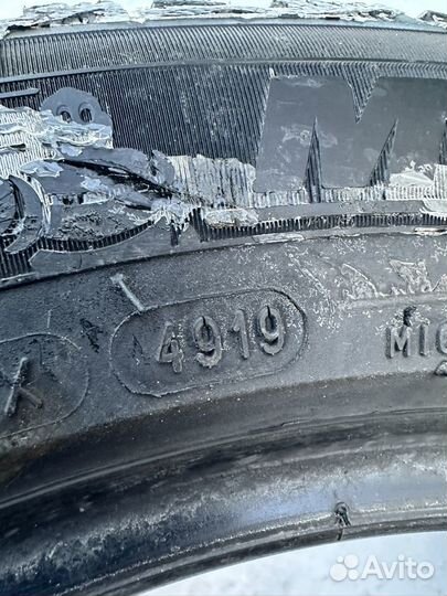 Michelin X-Ice North 4 205/55 R16 94T