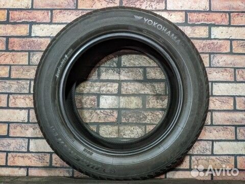 Yokohama BluEarth E51 225/60 R18