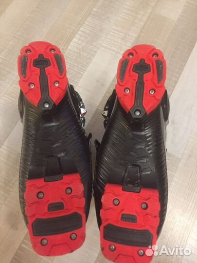 Горнолыжные ботинки dalbello panterra 90 gw