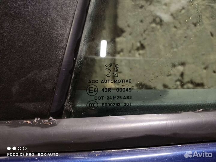 Стекло заднее Пежо 308 Универсал