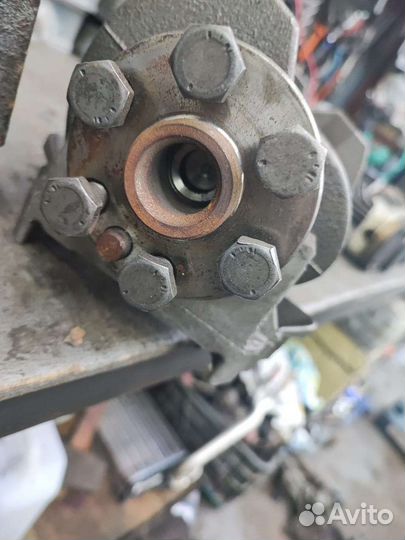 Коленвал с поршнями+ вкладыши Ford Focus 2 1.6